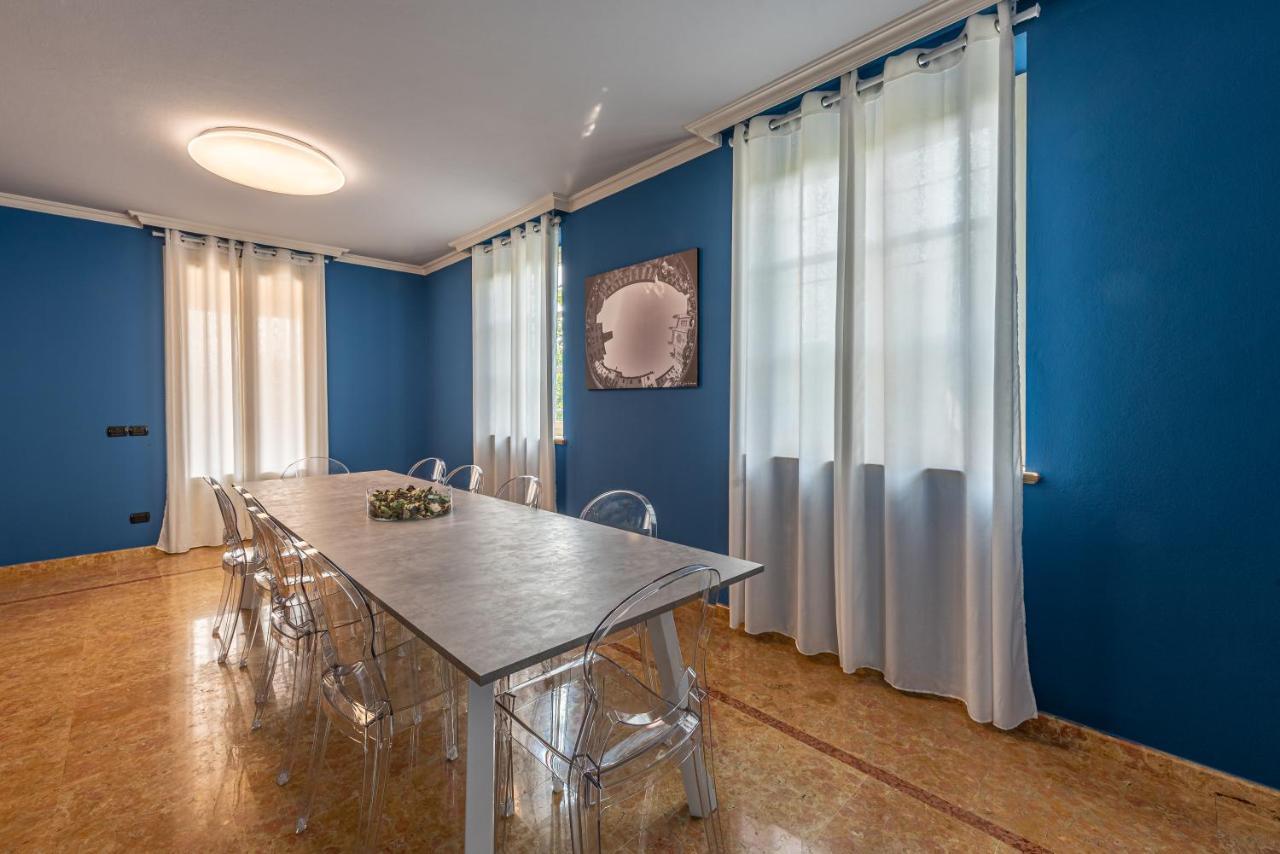 Corneliano d'Alba Villa Cornelia , Entire Villa With Private Pool מראה חיצוני תמונה
