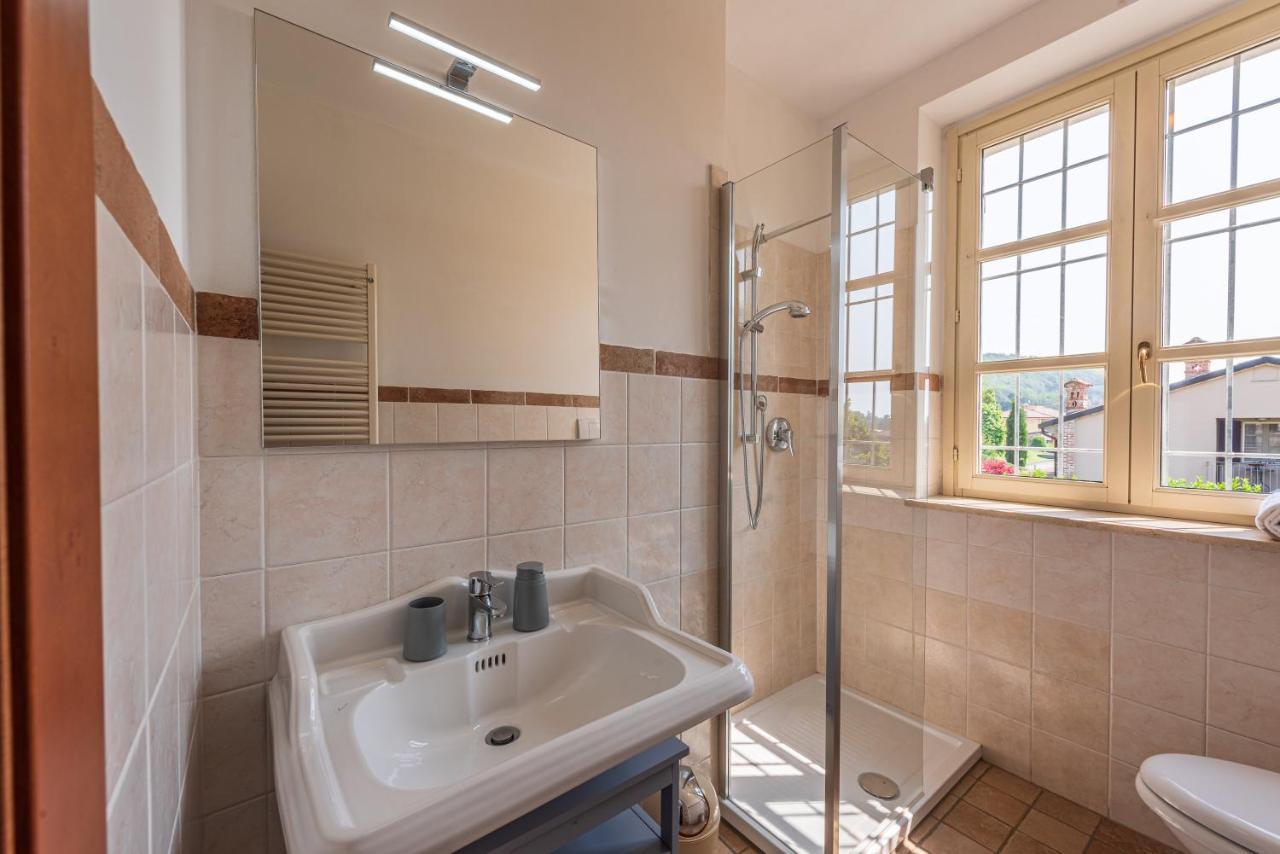 Corneliano d'Alba Villa Cornelia , Entire Villa With Private Pool מראה חיצוני תמונה